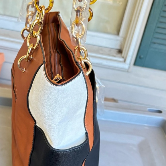 MKF Collection Rochelle Color Block Tote - Picture 4 of 11